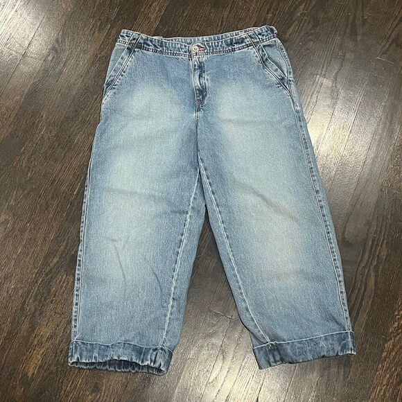 Levi's Denim - Levis Jeans Womens 12 Blue Buckle Back Cropped High Rise Denim 32x24 Y2K Batwing